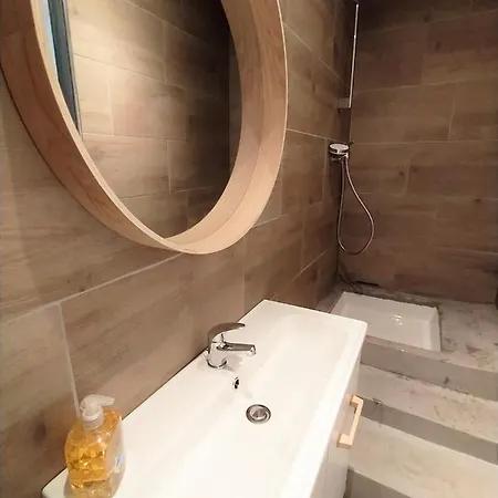 Apartment Calme En Centre Ville, 50m De La Place Carnot