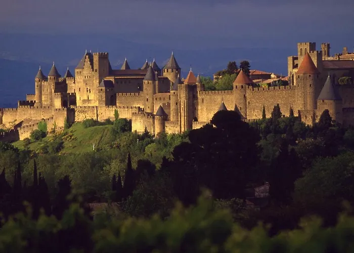Calme En Centre Ville, 50m De La Place Carnot *